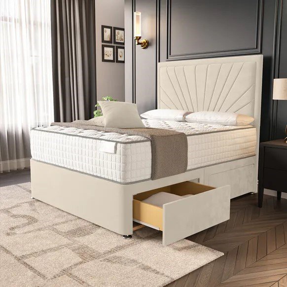 Horizon Line Divan Bed